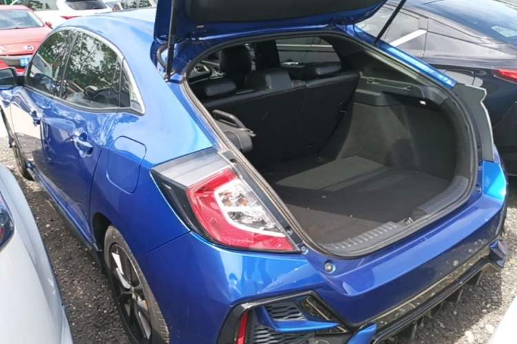 Used Honda Civic 2021 HATCHBACK 220TURBO CVT New Trendsetter Rear Left 45 Deg