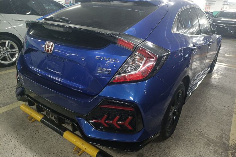 Used Honda Civic 2021 HATCHBACK 220TURBO CVT New Trendsetter Rear Right 45 Deg