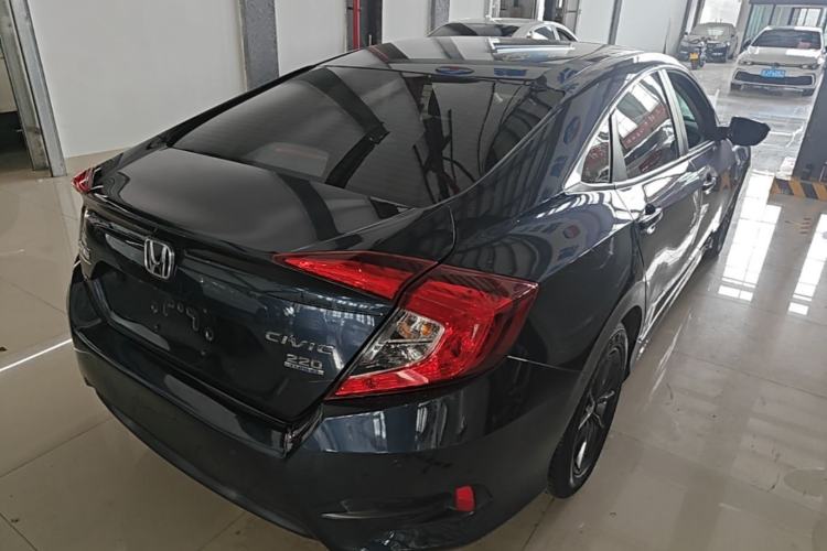 Used Honda Civic 2021 HATCHBACK 220TURBO CVT Trendy Cool Edition Rear Right 45 Deg