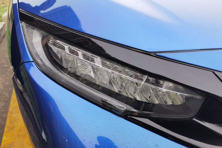 Used Honda Civic 2021 HATCHBACK 220TURBO CVT Trendy Cool Edition Right Front Headlight