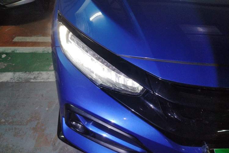 Used Honda Civic 2021 HATCHBACK 220TURBO CVT Trendy Cool Edition Right Front Headlight