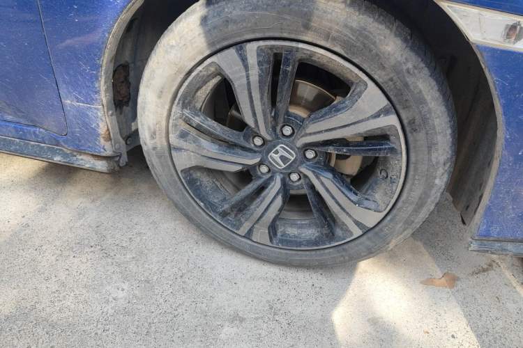 Used Honda Civic 2021 HATCHBACK 220TURBO CVT Trendy Cool Edition Right Front Wheel Hub