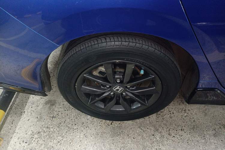 Used Honda Civic 2021 HATCHBACK 220TURBO CVT New Trendsetter Right Rear Wheel Hub