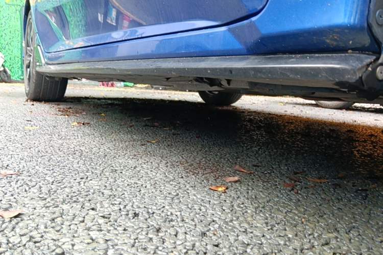Used Honda Civic 2021 HATCHBACK 220TURBO CVT Trendy Cool Edition Right Side Sill