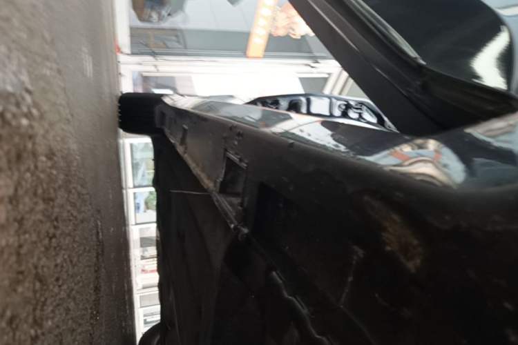 Used Honda Civic 2021 HATCHBACK 220TURBO CVT New Trendsetter Right Side Sill