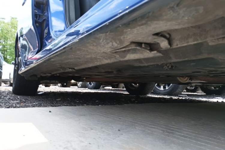 Used Honda Civic 2021 HATCHBACK 220TURBO CVT New Trendsetter Right Side Sill
