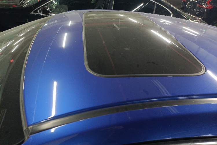 Used Honda Civic 2021 HATCHBACK 220TURBO CVT New Trendsetter Roof