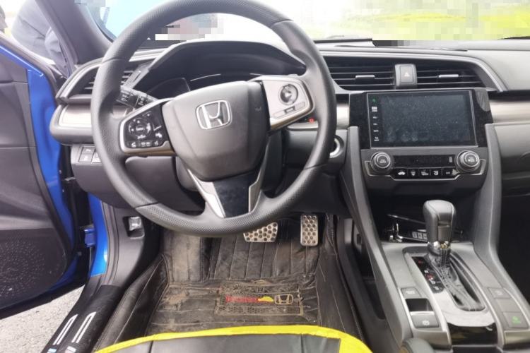 Used Honda Civic 2021 HATCHBACK 220TURBO CVT Trendy Cool Edition Steering Wheel