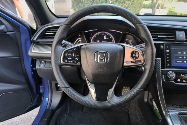 Used Honda Civic 2021 HATCHBACK 220TURBO CVT Trendy Cool Edition Steering Wheel