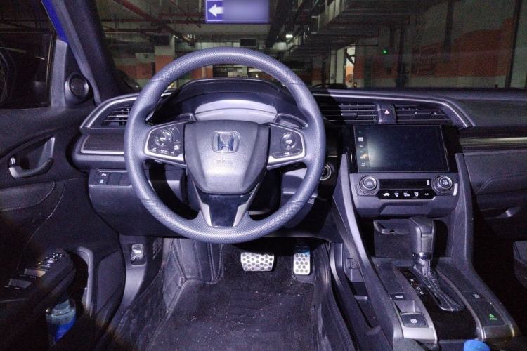 Used Honda Civic 2021 HATCHBACK 220TURBO CVT Trendy Cool Edition Steering Wheel