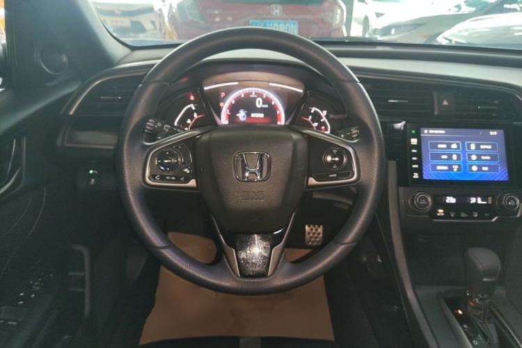Used Honda Civic 2021 HATCHBACK 220TURBO CVT Trendy Cool Edition Steering Wheel