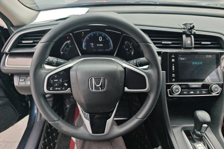Used Honda Civic 2021 HATCHBACK 220TURBO CVT New Trendsetter Steering Wheel