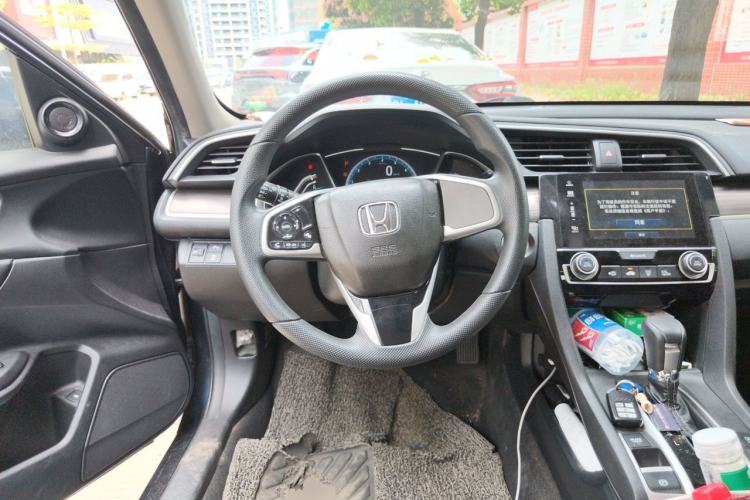 Used Honda Civic 2021 HATCHBACK 220TURBO CVT New Trendsetter Steering Wheel