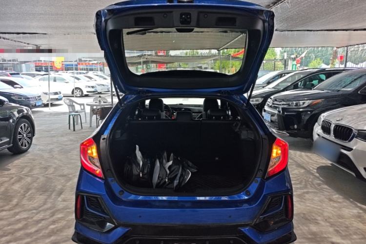 Used Honda Civic 2021 HATCHBACK 220TURBO CVT New Trendsetter Trunk