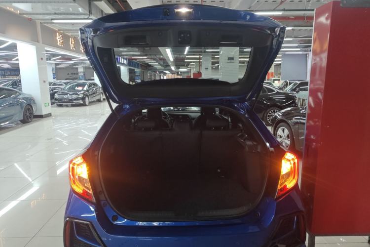 Used Honda Civic 2021 HATCHBACK 220TURBO CVT Trendy Cool Edition Trunk