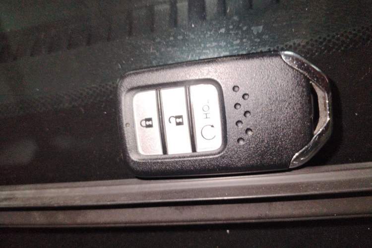 Used Honda Civic 2021 HATCHBACK 220TURBO CVT Trendy Cool Edition Vehicle Key