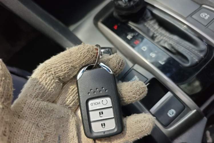 Used Honda Civic 2021 HATCHBACK 220TURBO CVT New Trendsetter Vehicle Key