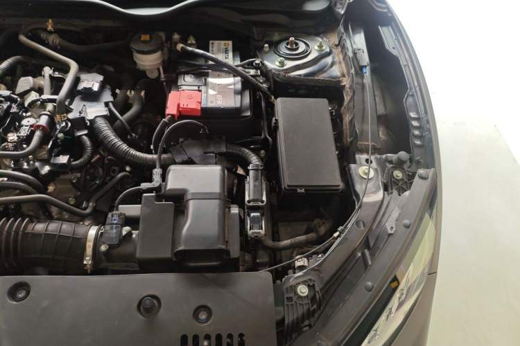 Used Honda Civic 2021 HATCHBACK 220TURBO Manual Driving Pleasure Control Engine Bay Left