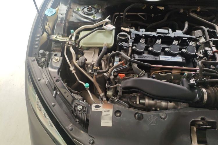 Used Honda Civic 2021 HATCHBACK 220TURBO Manual Driving Pleasure Control Engine Bay Right