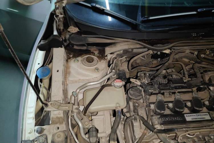 Used Honda Civic 2021 HATCHBACK 220TURBO CVT New Trendsetter Engine Bay Right