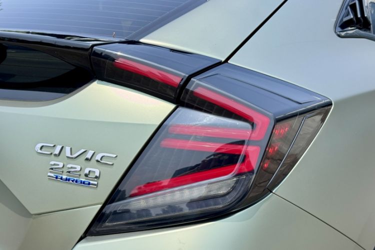 Used Honda Civic 2021 HATCHBACK 220TURBO CVT Trendy Cool Edition Exterior 4