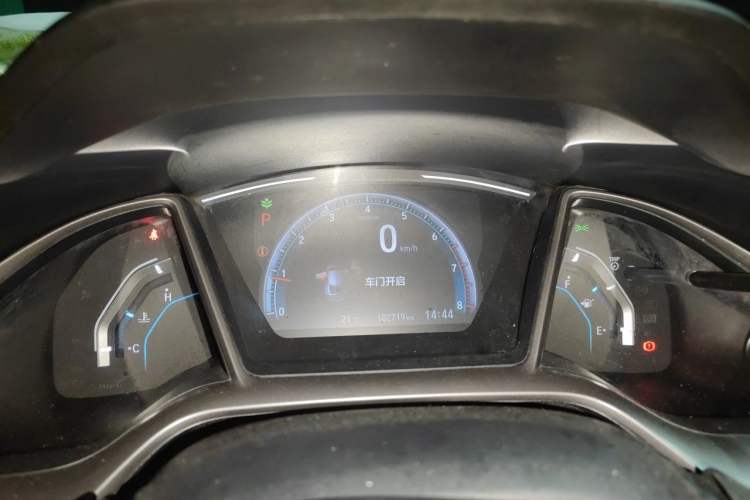 Used Honda Civic 2021 HATCHBACK 220TURBO CVT New Trendsetter Instrument Cluster