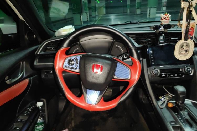 Used Honda Civic 2021 HATCHBACK 220TURBO CVT New Trendsetter Steering Wheel