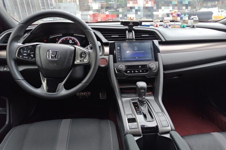 Used Honda Civic 2021 HATCHBACK 220TURBO CVT Trendy Cool Edition Center Console