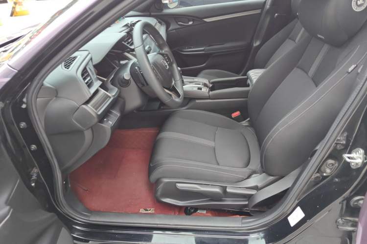 Used Honda Civic 2021 HATCHBACK 220TURBO CVT Trendy Cool Edition Left Front Seat