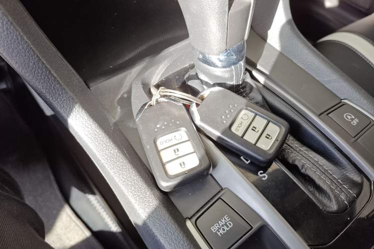 Used Honda Civic 2021 HATCHBACK 220TURBO CVT Trendy Cool Edition Vehicle Key