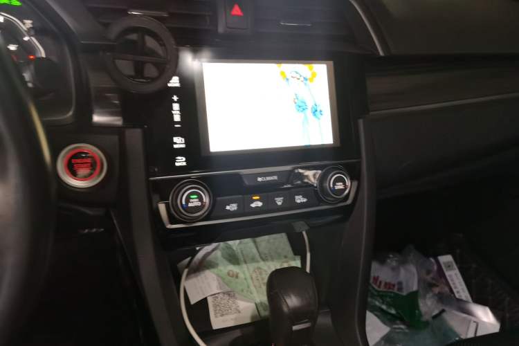 Used Honda Civic 2021 HATCHBACK 220TURBO CVT Dynamic Control Audio And AC Panel