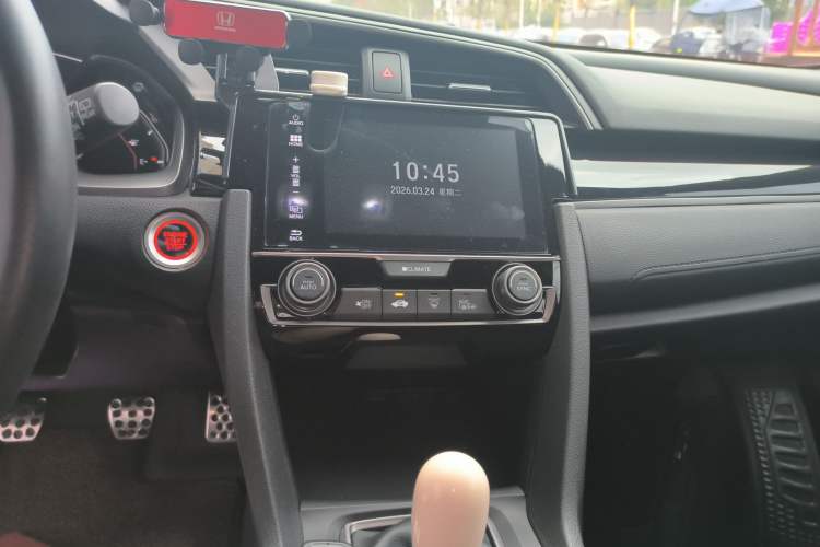Used Honda Civic 2021 HATCHBACK 220TURBO Manual Driving Pleasure Control Audio And AC Panel