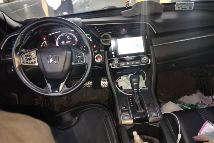Used Honda Civic 2021 HATCHBACK 220TURBO CVT Dynamic Control Center Console
