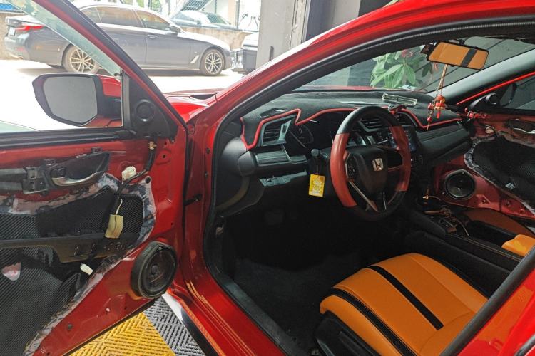 Used Honda Civic 2021 HATCHBACK 220TURBO CVT New Trendsetter Driver Seat
