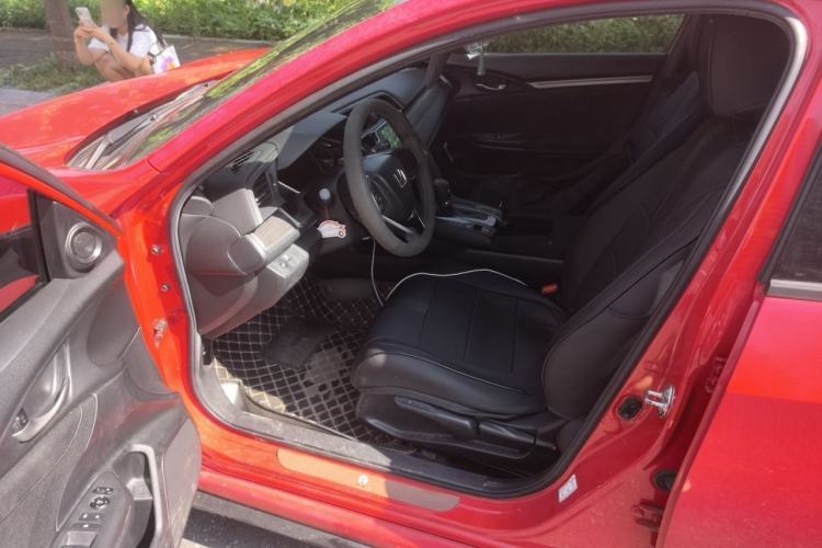 Used Honda Civic 2021 HATCHBACK 220TURBO CVT New Trendsetter Driver Seat