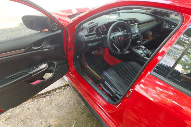 Used Honda Civic 2021 HATCHBACK 220TURBO CVT Trendy Cool Edition Driver Seat