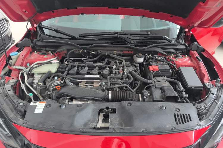 Used Honda Civic 2021 HATCHBACK 220TURBO CVT Trendy Cool Edition Engine Bay