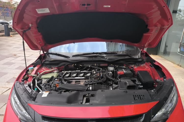 Used Honda Civic 2021 HATCHBACK 220TURBO Manual Driving Pleasure Control Engine Bay
