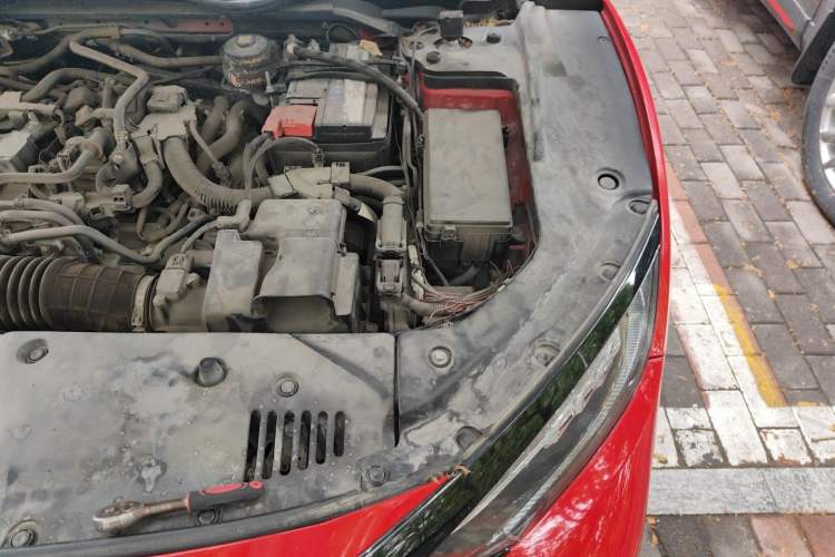 Used Honda Civic 2021 HATCHBACK 220TURBO CVT Trendy Cool Edition Engine Bay Left