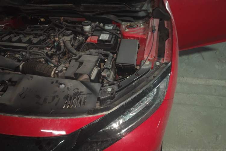 Used Honda Civic 2021 HATCHBACK 220TURBO CVT Trendy Cool Edition Engine Bay Left