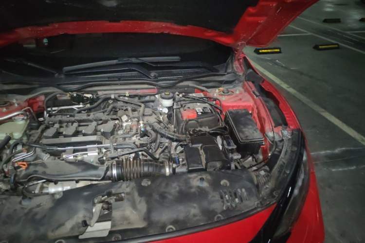 Used Honda Civic 2021 HATCHBACK 220TURBO CVT Dynamic Control Engine Bay Left