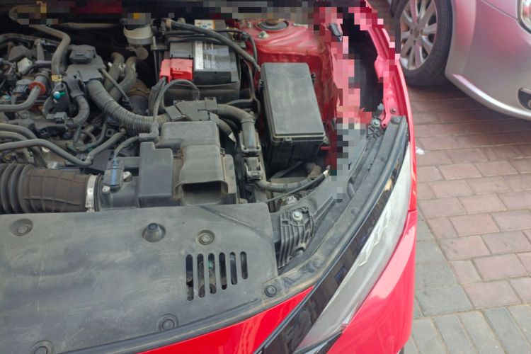 Used Honda Civic 2021 HATCHBACK 220TURBO CVT Dynamic Control Engine Bay Left