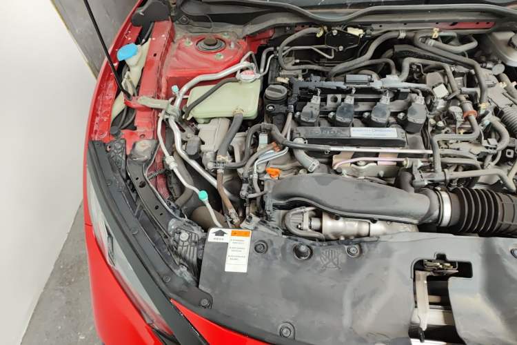 Used Honda Civic 2021 HATCHBACK 220TURBO CVT New Trendsetter Engine Bay Right