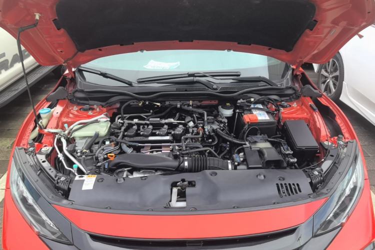 Used Honda Civic 2021 HATCHBACK 220TURBO CVT Trendy Cool Edition Engine Bay