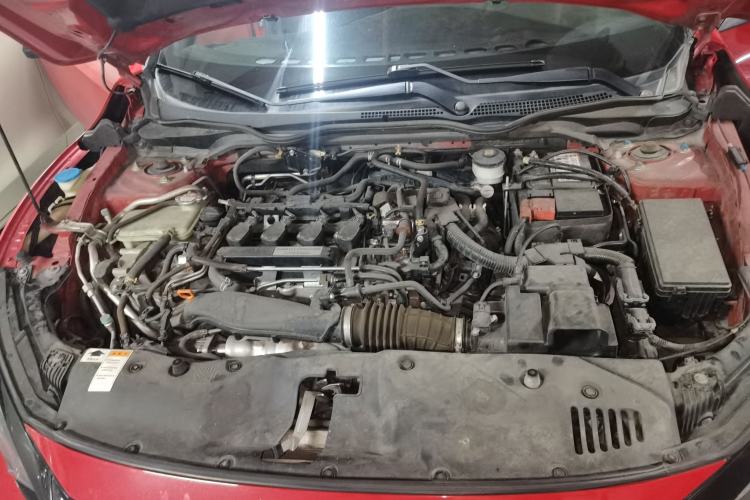 Used Honda Civic 2021 HATCHBACK 220TURBO CVT Trendy Cool Edition Engine Bay