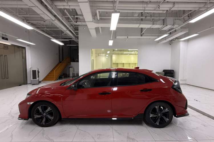 Used Honda Civic 2021 HATCHBACK 220TURBO CVT Trendy Cool Edition Exterior 2