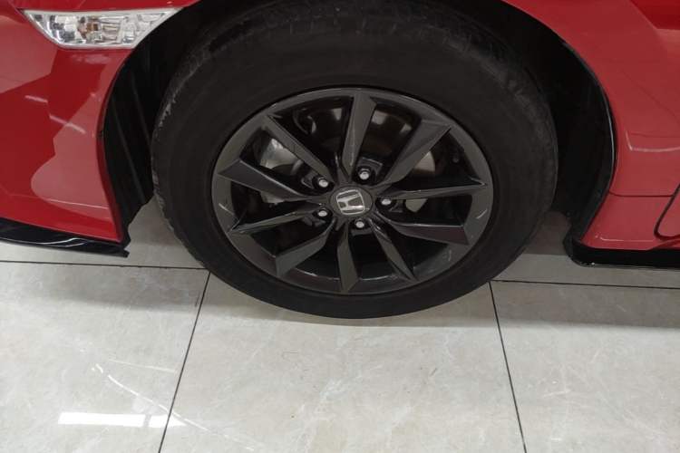 Used Honda Civic 2021 HATCHBACK 220TURBO CVT New Trendsetter Exterior 4