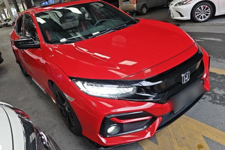Used Honda Civic 2021 HATCHBACK 220TURBO CVT Trendy Cool Edition Front Right 45 Deg