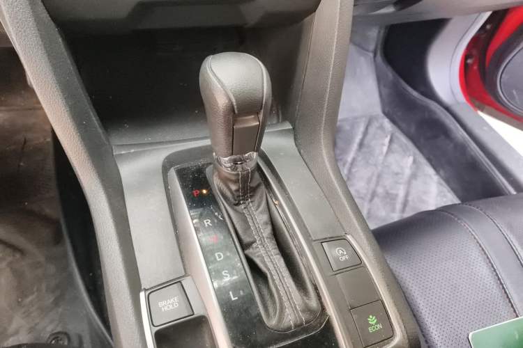 Used Honda Civic 2021 HATCHBACK 220TURBO CVT New Trendsetter Gear Lever