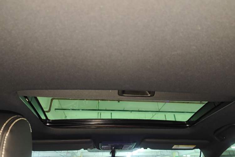 Used Honda Civic 2021 HATCHBACK 220TURBO CVT New Trendsetter Headliner